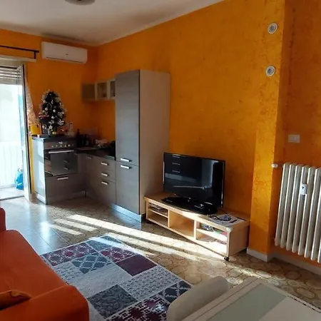 Casa Dei Nonni - Comodo Metro E Stadio Juve Turin